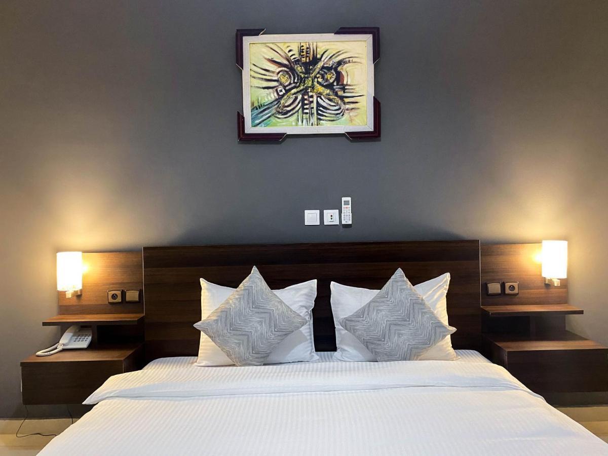 أبيدجان Robert'S Hotel المظهر الخارجي الصورة