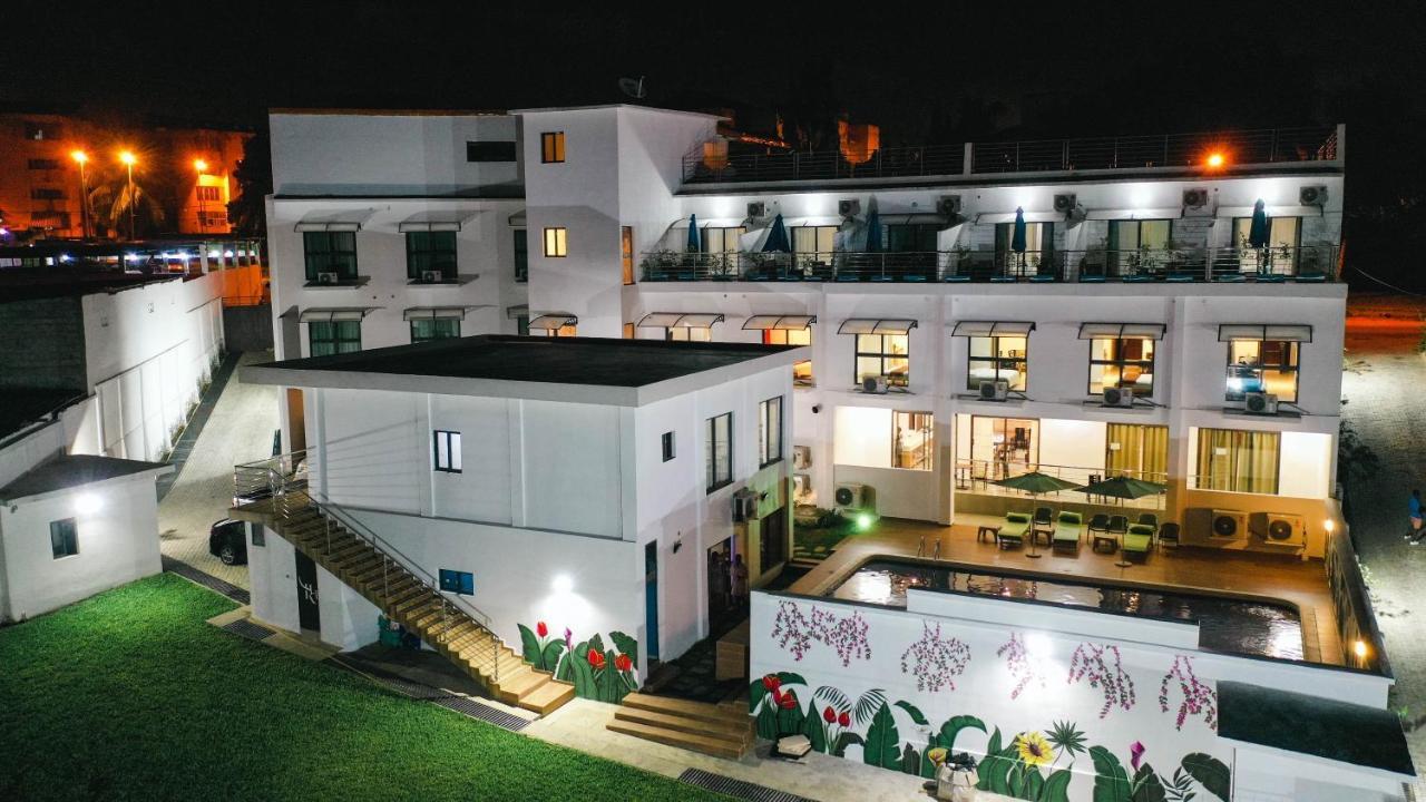 أبيدجان Robert'S Hotel المظهر الخارجي الصورة